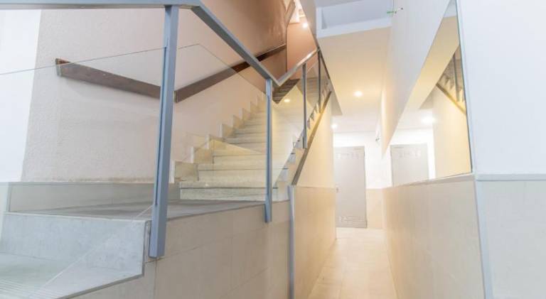 Apartment | Next to Cathedral-Basilica of Our Lady of the Pillar | Pets allowed — photo 4