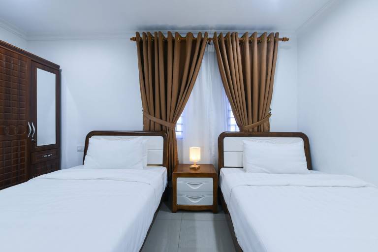 Modern Deluxe Twin Stay at SP Star Hotel