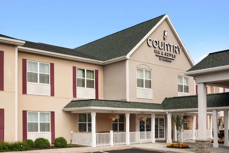 Country Inn & Suites by Radisson, Ithaca, NY in Ithaca, NY