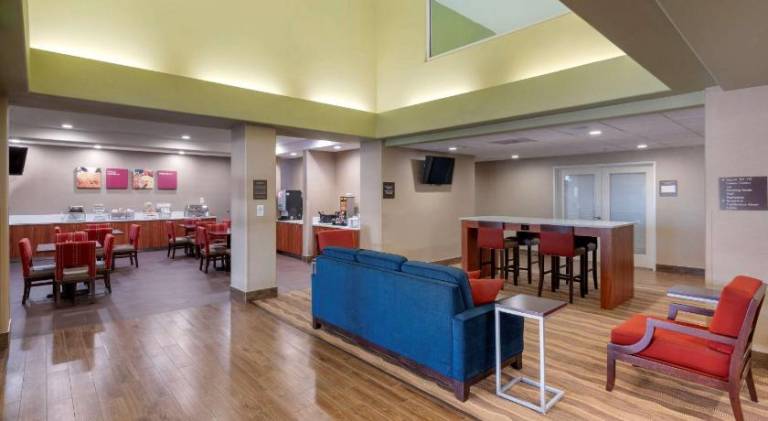 Comfort Suites Marysville-Yuba City — photo 4