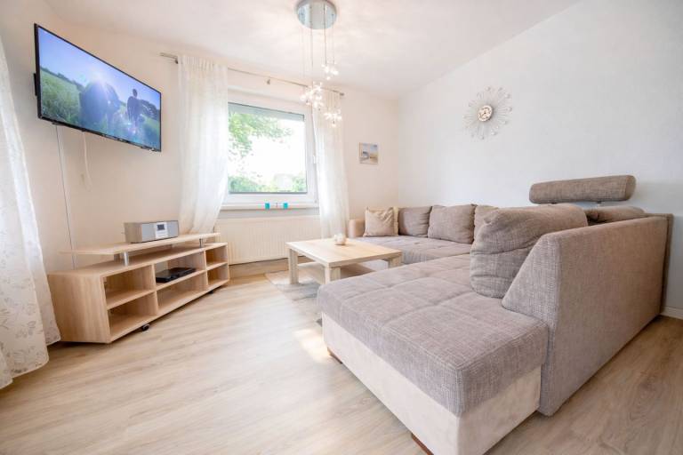 Komfortable Ferienwohnung mit Terrasse und WLAN in Strandnähe in Schillig — photo 5