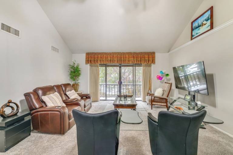 Apartment  Lakeside Landing