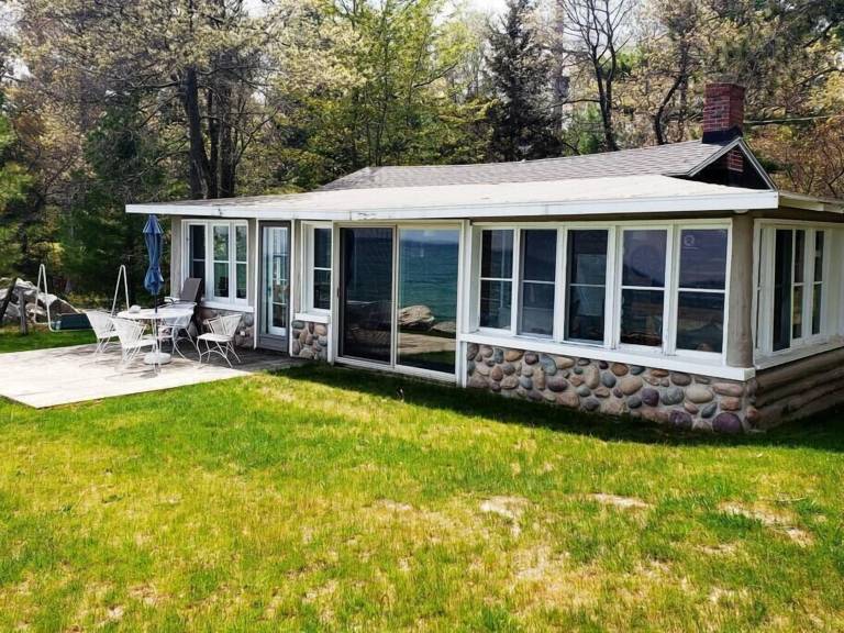 House East Tawas