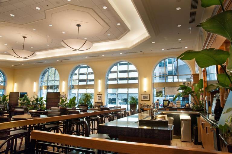 Hilton Indianapolis Hotel & Suites — photo 4