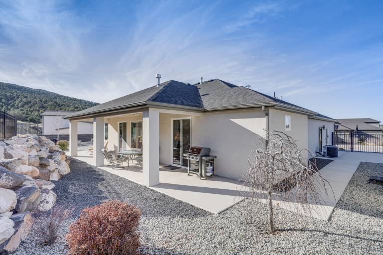 Cedar City Home w/ Mountain Views + Hiking Trails! — photo 2
