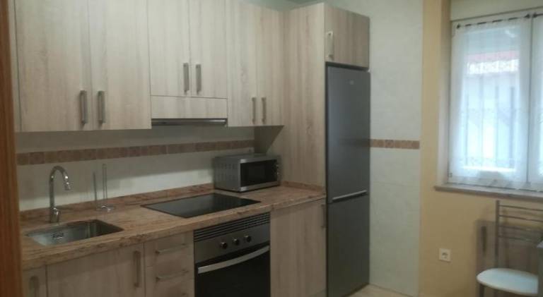 Rental apartment with 3 rooms for 5 persons — photo 2