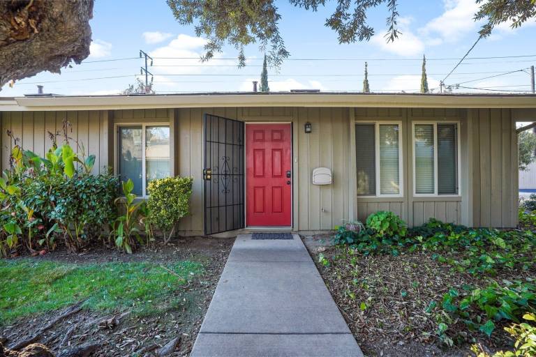 Condo Modesto