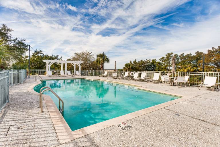 Breezy St Simons Hideaway with Waterfront Views! — photo 3