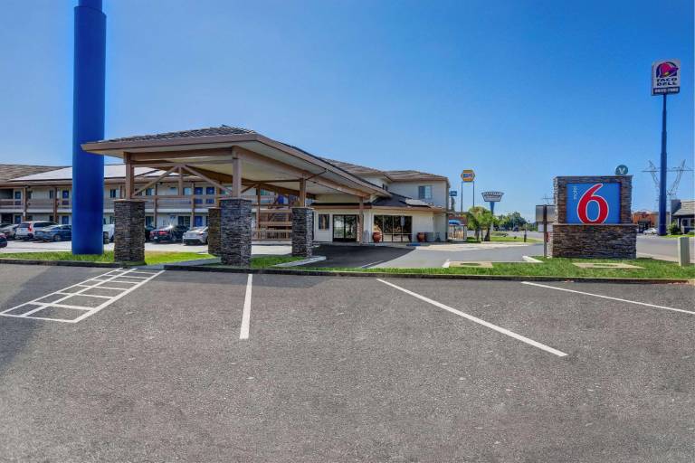 Motel 6 Anderson, CA - Redding Airport — photo 5
