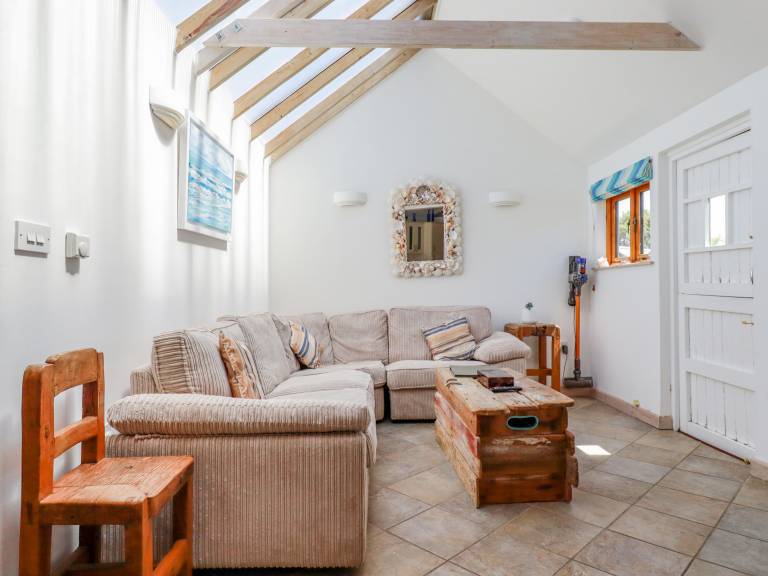 Fully equipped cottage with barbecue & yard | Dogs allowed — photo 4