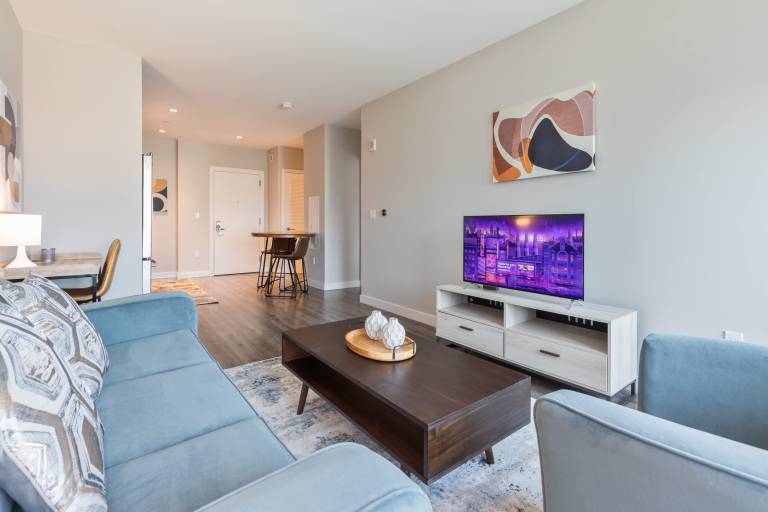 Apartment | Near Long Wharf — photo 2