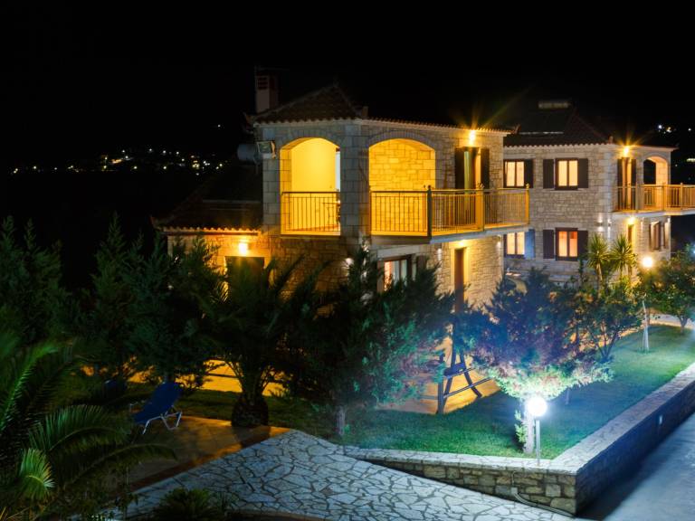 Ferienhaus Paralio Astros