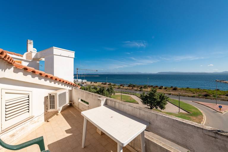 Holiday Home Casa Vacanze 21 Aprile - 1 with Sea View & Terraces — photo 3