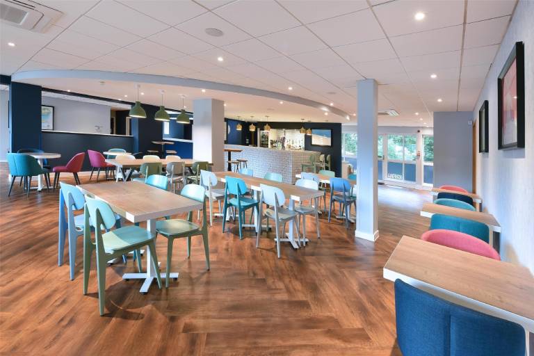 Travelodge Ashford — photo 4