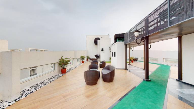 Rental apartment with terrace, pool & yard | Dogs allowed — photo 5