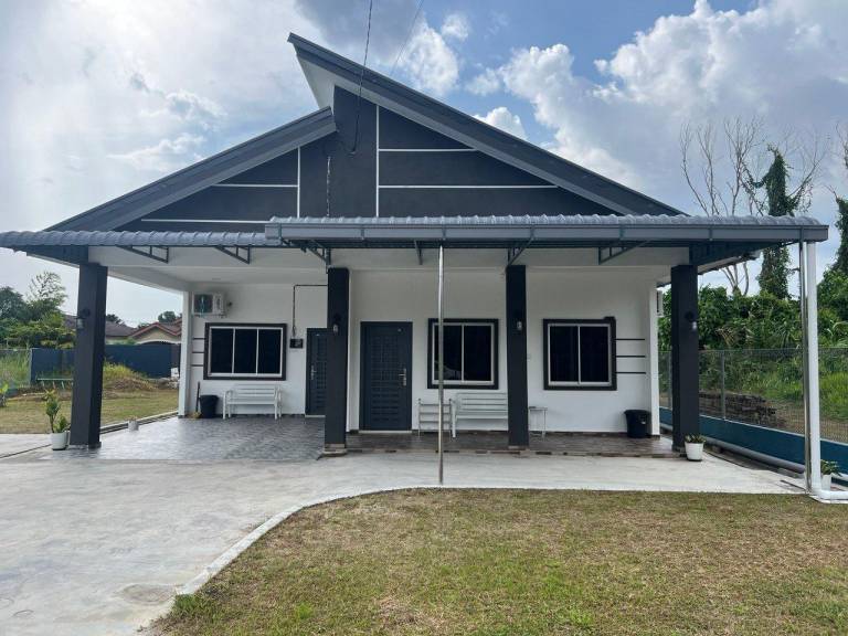 781 m&sup2; Ferienhaus