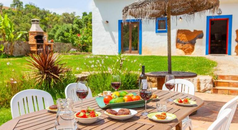 Fully equipped pleasant house with private pool, garden & barbeque | Good for workation | Pets allowed — photo 3