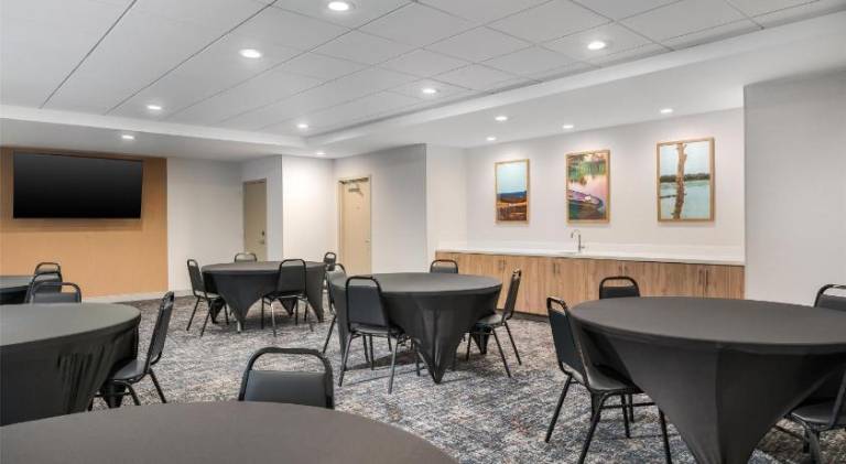 Hampton Inn & Suites by Hilton Alpena — photo 5
