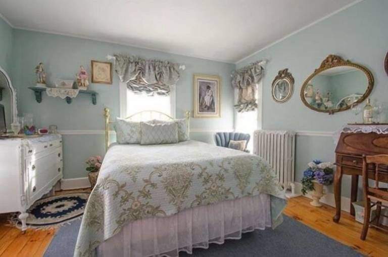Bed and breakfast  Plymouth