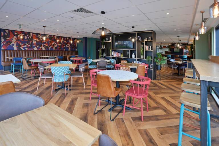 Travelodge Cambridge Orchard Park — photo 4