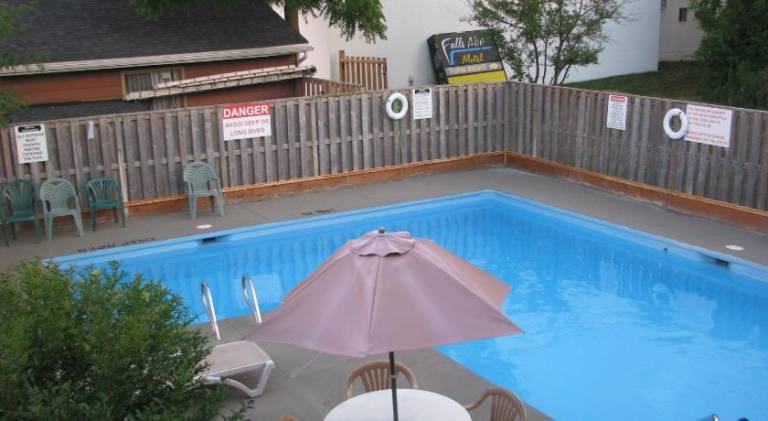 Sunset Inn — photo 4