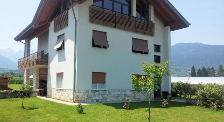 Lovely house | Pets allowed in Comano Terme