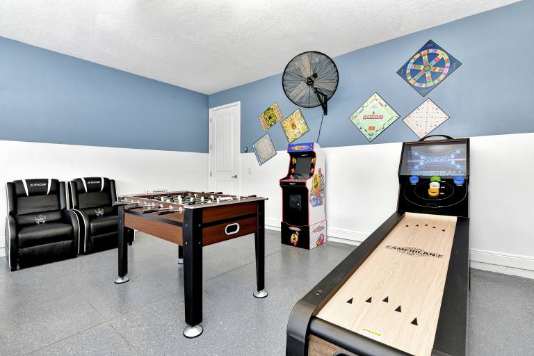 Condo with private pool & hot tub — photo 3