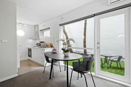 Apartment  Ascot Vale