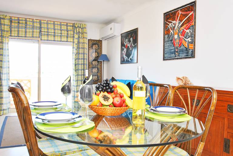 Rental apartment with garden & pool — photo 4