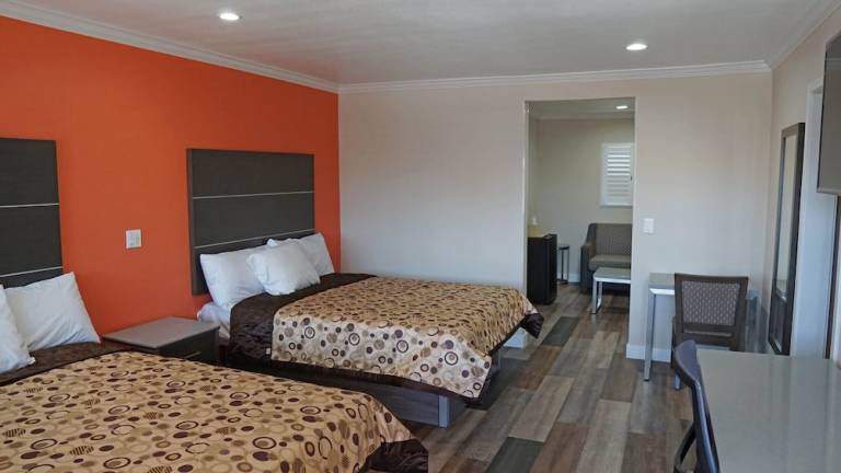 Motel  Culver City