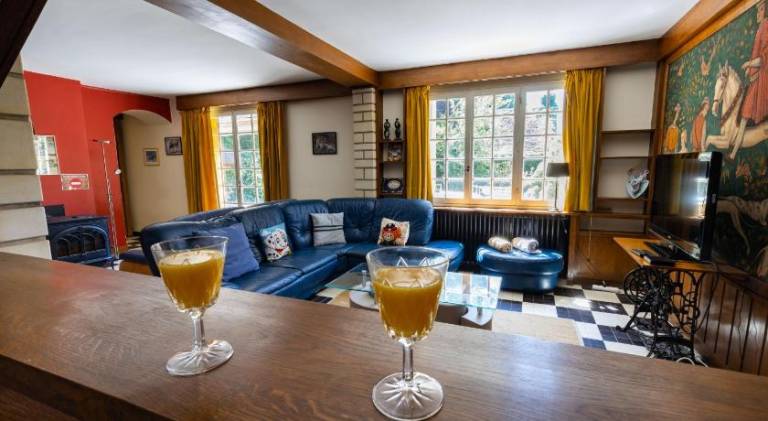Villa with 5 rooms for 14 persons — photo 4