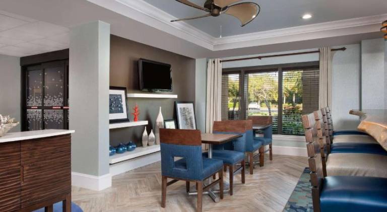 Hampton Inn Naples-I-75 — photo 3