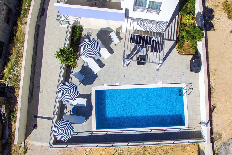 Luxury Villa Red Silk with Pool — photo 3