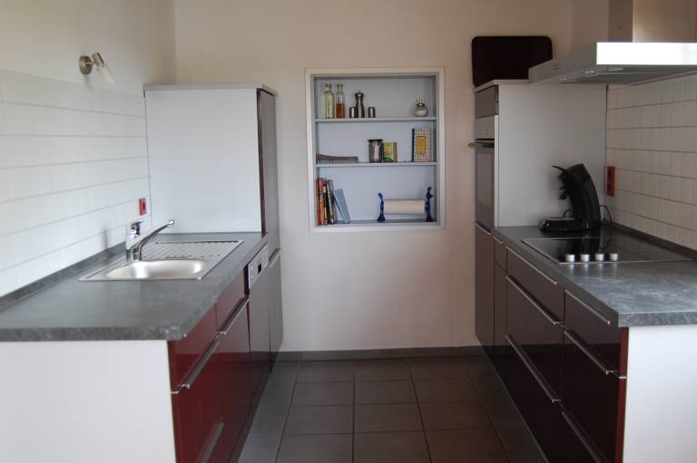 Fully equipped lovely rental apartment with barbeque & garden | Garden view | Dogs allowed — photo 4