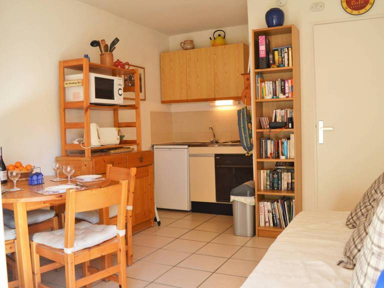 Holiday apartment with 1 room for 4 persons — photo 5