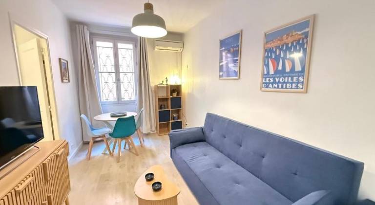 Holiday apartment | Beach nearby | Pets allowed in Antibes