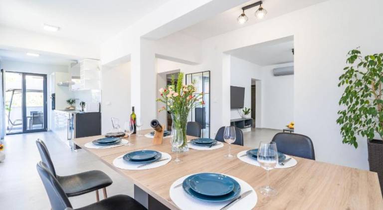 Nice apartment | Pets are welcome in Zupa dubrovacka