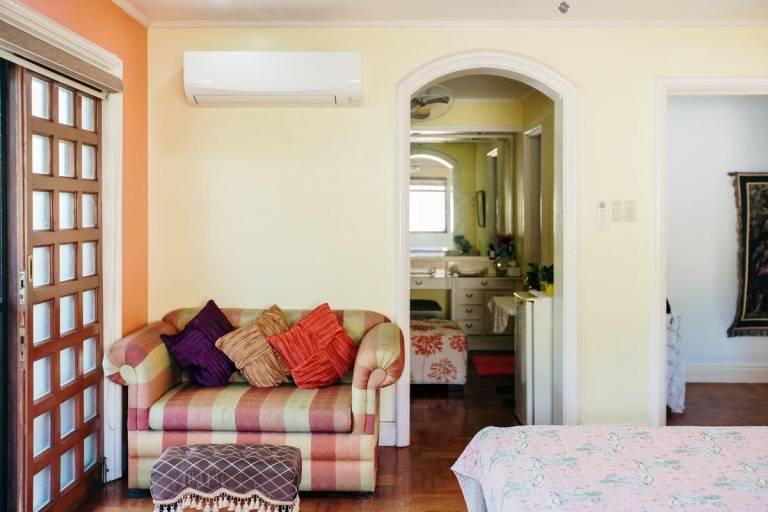 House with yard | Perfect for remote work — photo 2