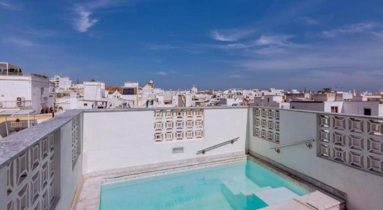 Rental apartment with private pool & patio in Olhao