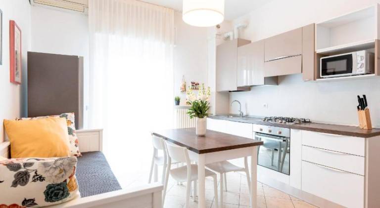 Serviced apartment with terrace — photo 2