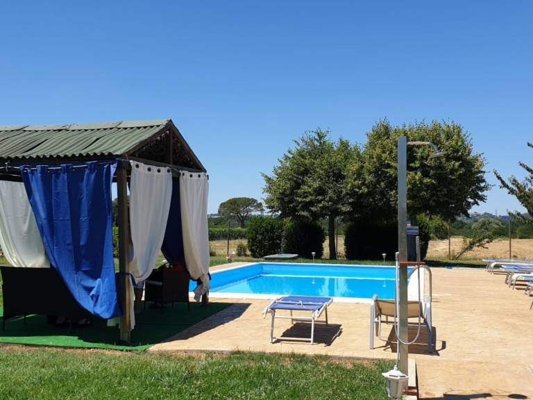 'Brufa' mit Pool in Perugia