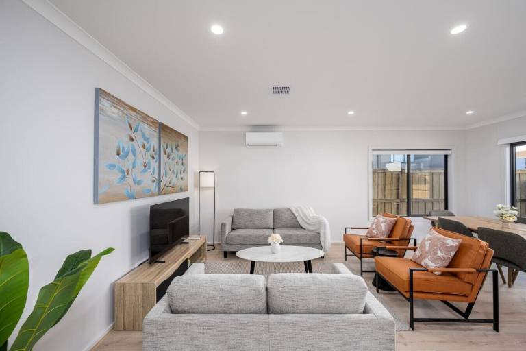 House Caroline Springs