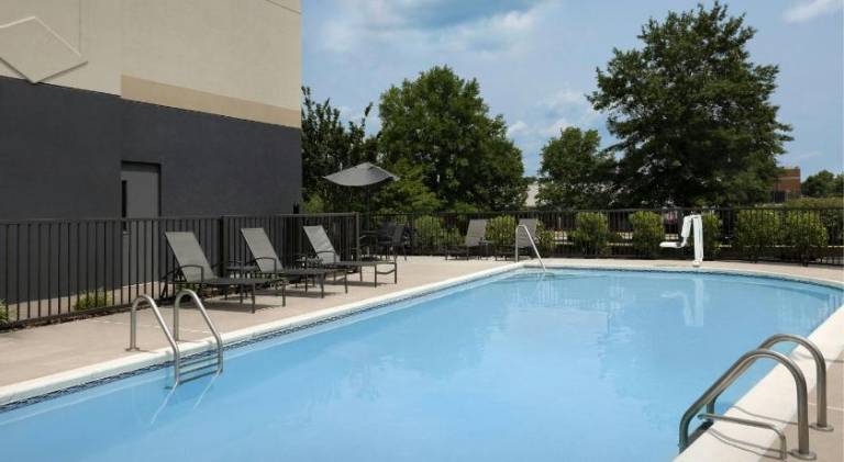 Fairfield by Marriott Inn & Suites Winston-Salem Hanes Mall — photo 4