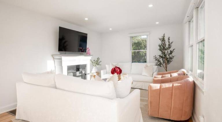 House | Pet-friendly in Fairfield, CT