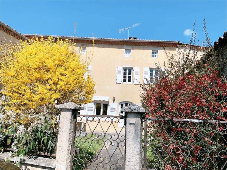 Maison de vacances Vic-le-Comte