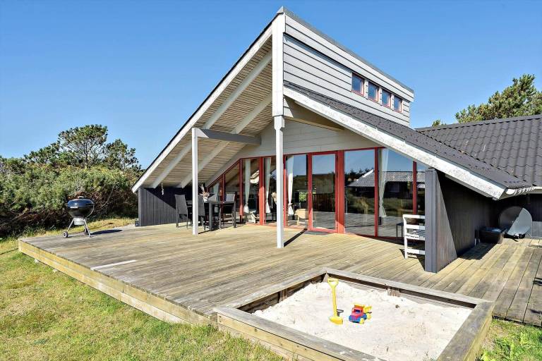 Fully equipped vacation home with grill & terrace | Dogs allowed — photo 2