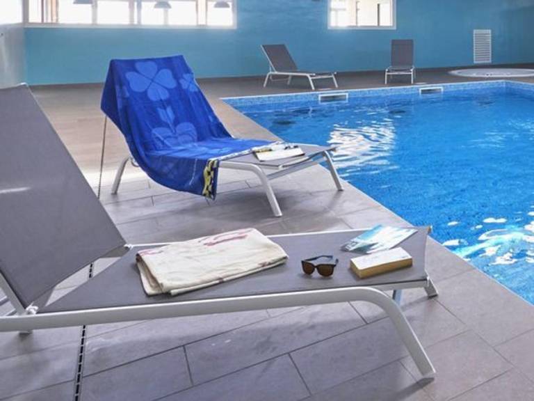 Holiday apartment with heated pool — photo 3