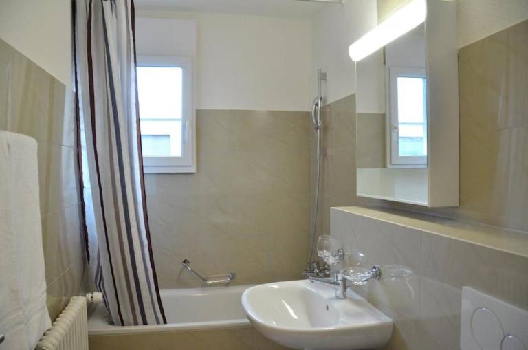 Holiday apartment with yard | Next to Novartis — photo 2