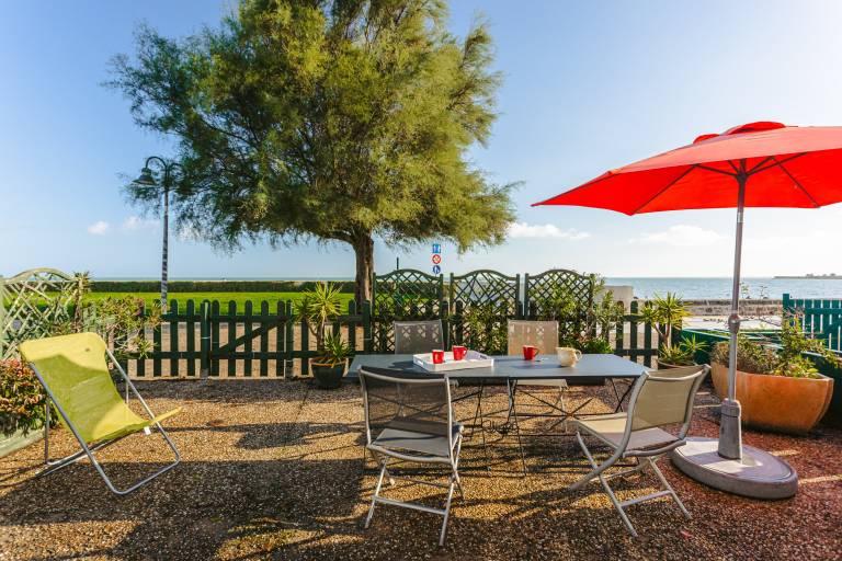 Family-oriented pleasant house with BBQ, patio & garden | Sea view | Beach nearby | Perfect for remote work | Pets are welcome — photo 2