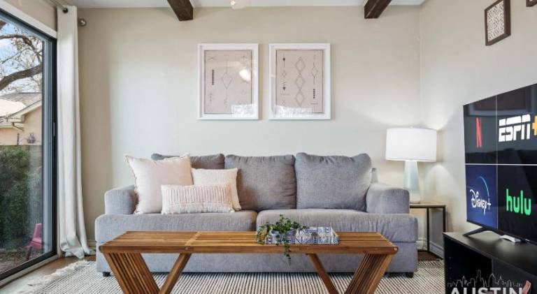 Vacation home | Near Zilker Botanical Garden in Austin, TX